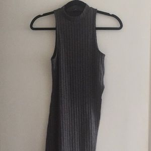 Express side-slit tunic
